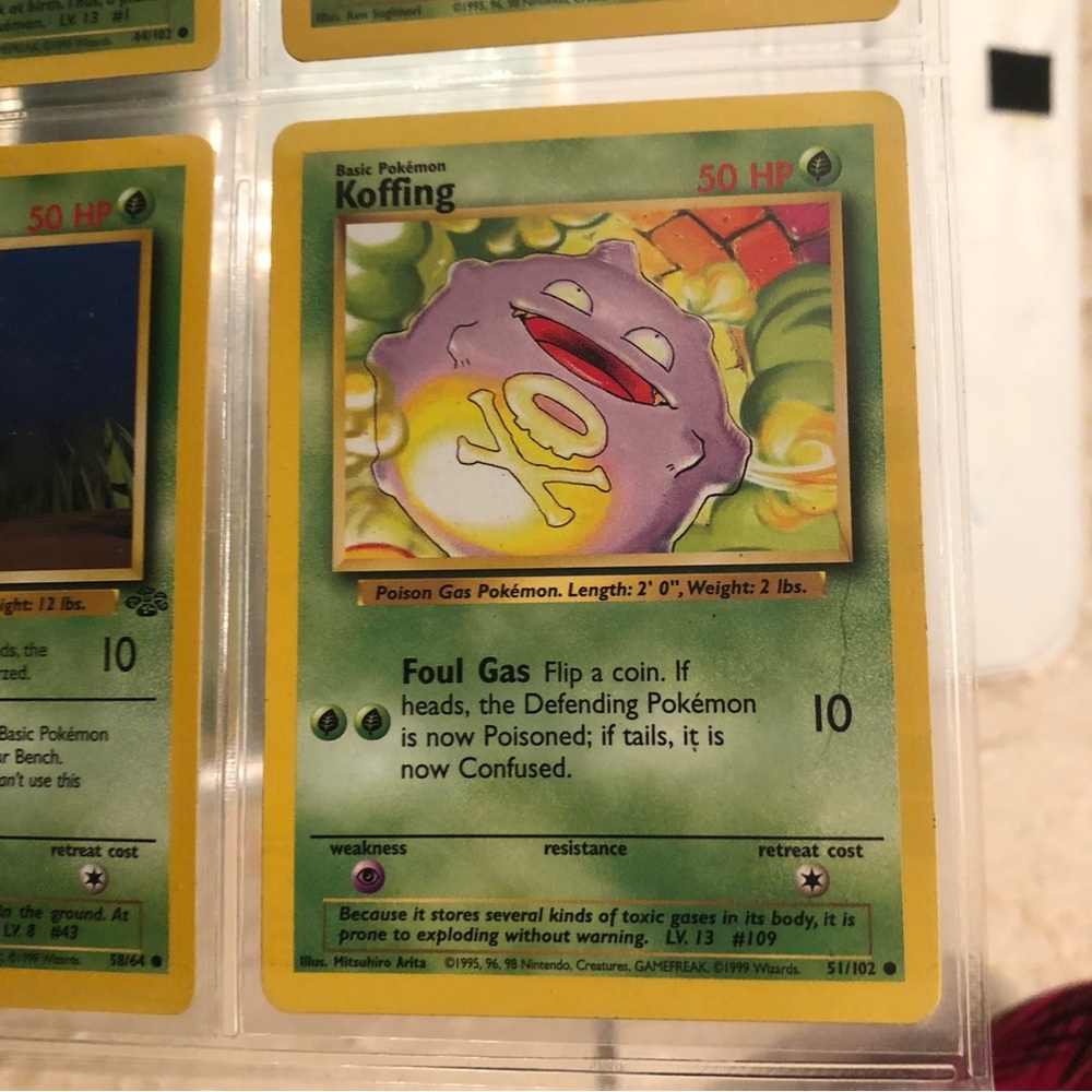 1990’s rare vintage koffing Pokémon card 51/102